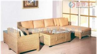 批发精选 藤制品与海草编织家具，打造自然雅致的家居空间